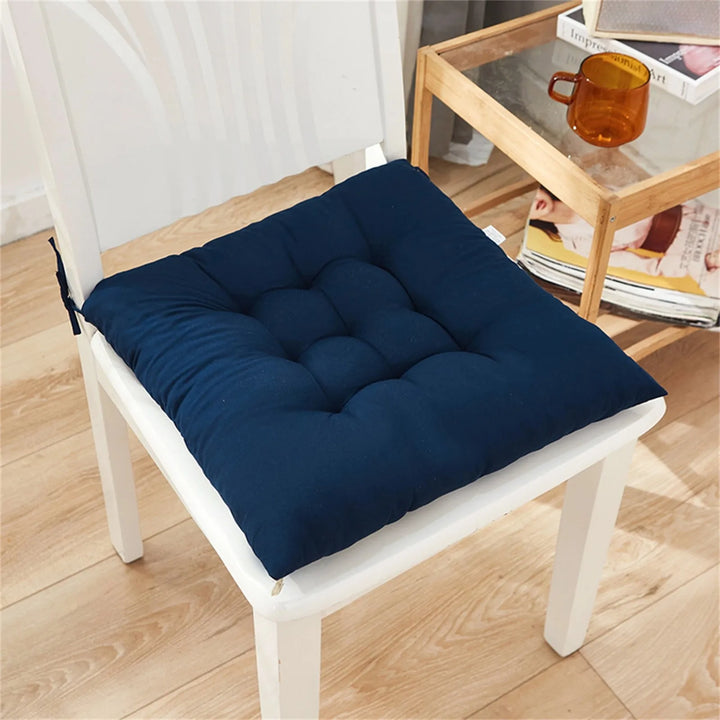 Coussin de chaise rembourré carré en coton Nour de couleur bleu