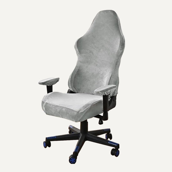 Housse de chaise de bureau en velours Aria de couleur gris clair sur fond beige