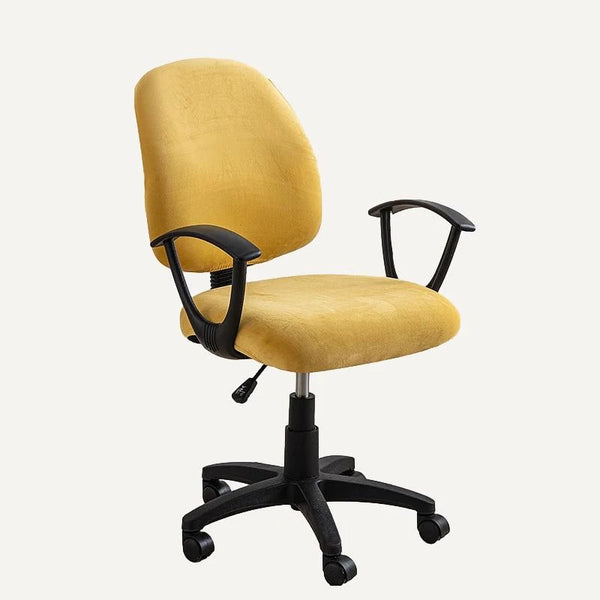 Housse de chaise de bureau en velours Noémie de couleur jaune clair sur fond beige