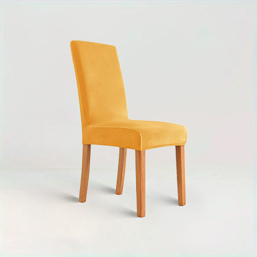 Housse de chaise en velours - Mira de couleur jaune sur fond beige