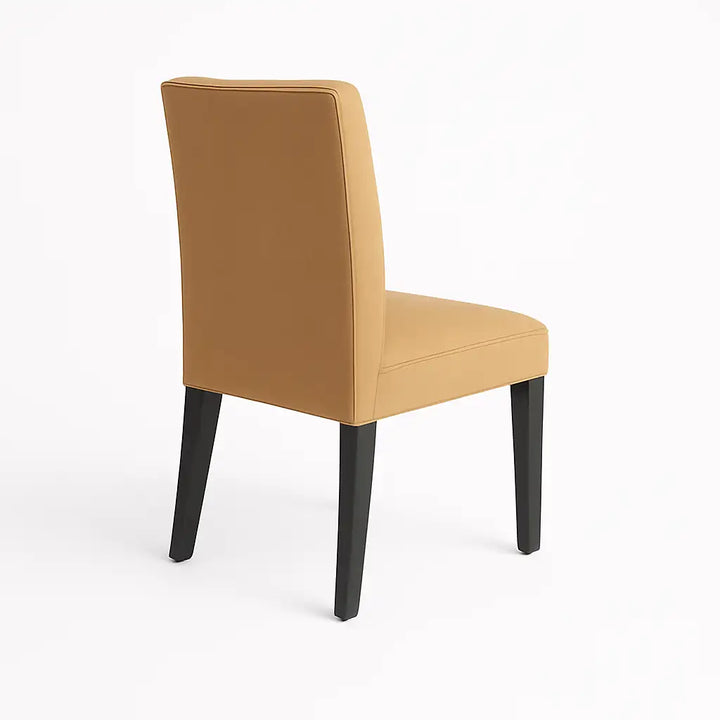 Housse de chaise Lola de couleur camel vue arrière