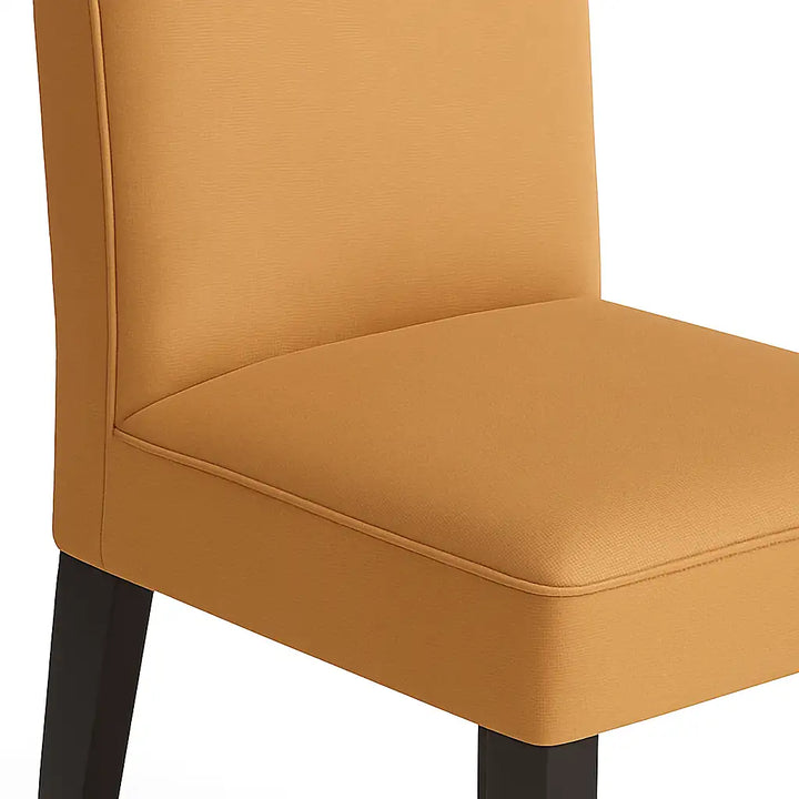 Housse de chaise Lola de couleur camel zoom texture